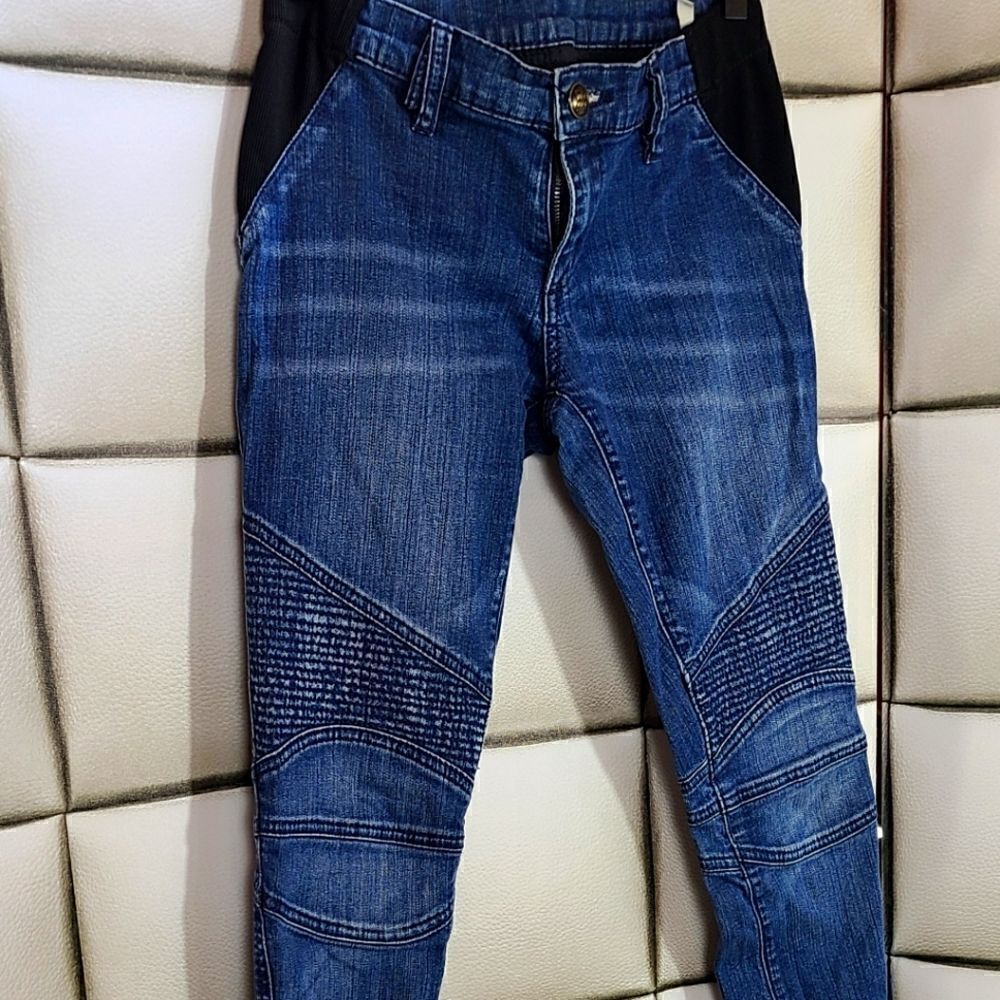 BCBG jeans  